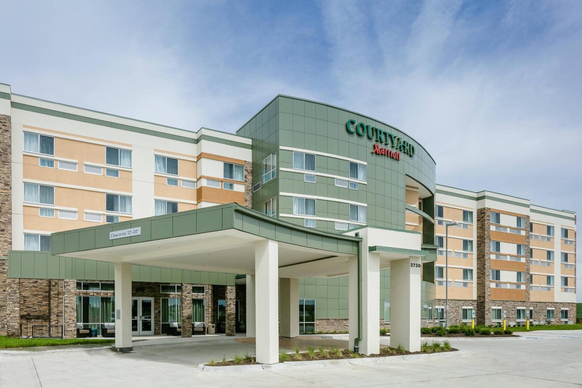 Courtyard By Marriott Omaha Bellevue At Beardmore Event Center Zewnętrze zdjęcie