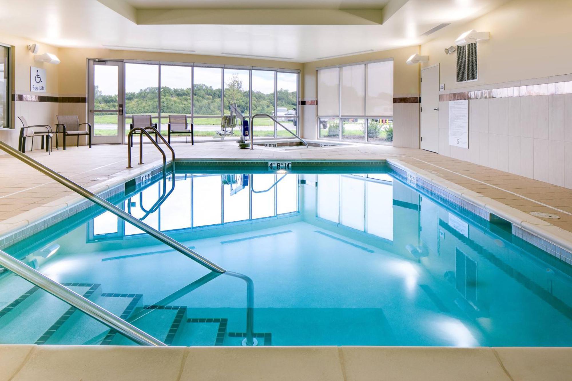 Courtyard By Marriott Omaha Bellevue At Beardmore Event Center Zewnętrze zdjęcie