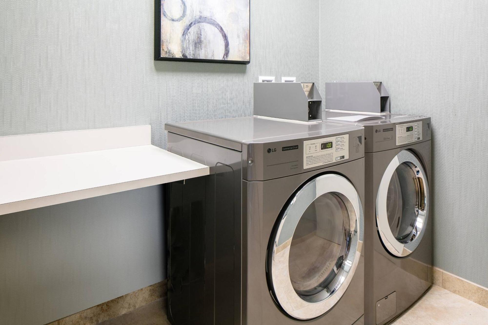 Courtyard By Marriott Omaha Bellevue At Beardmore Event Center Zewnętrze zdjęcie