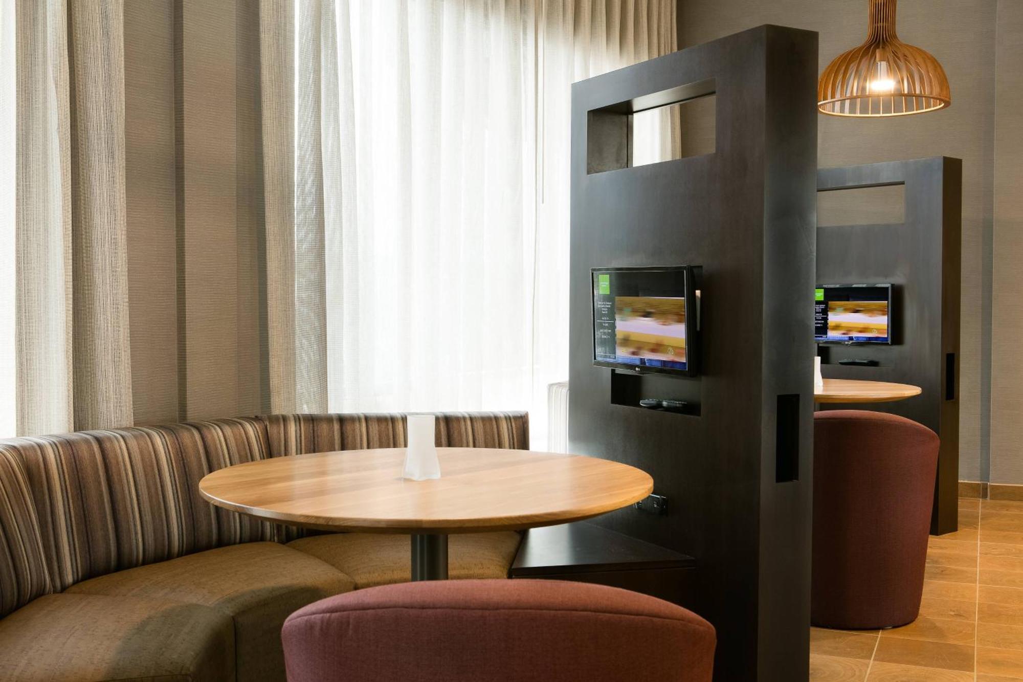 Courtyard By Marriott Omaha Bellevue At Beardmore Event Center Zewnętrze zdjęcie
