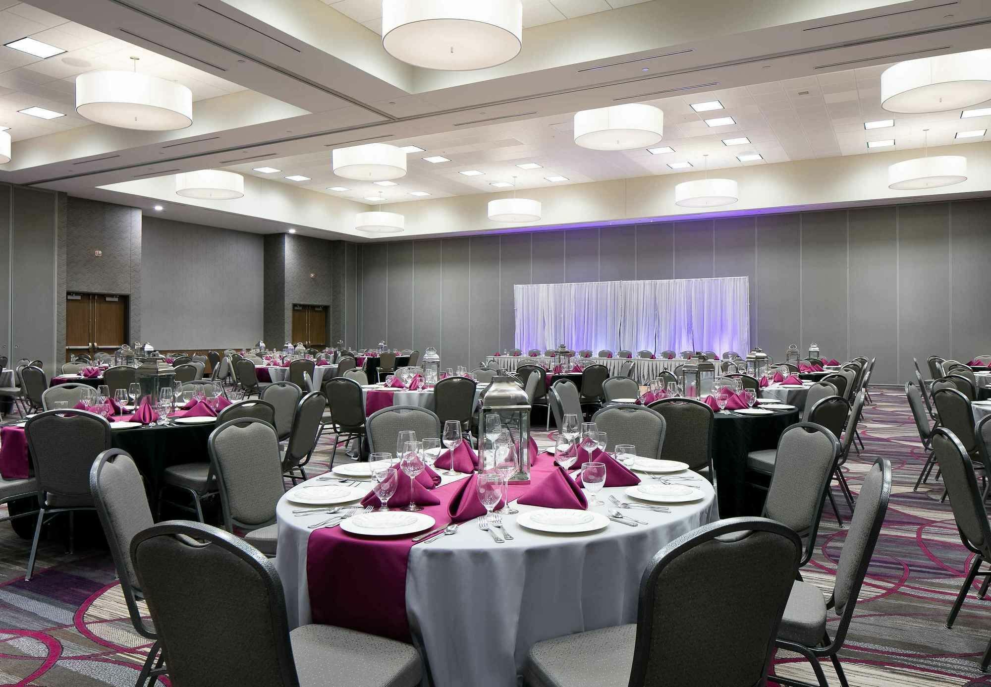 Courtyard By Marriott Omaha Bellevue At Beardmore Event Center Zewnętrze zdjęcie